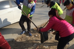 律师植树节组织种树